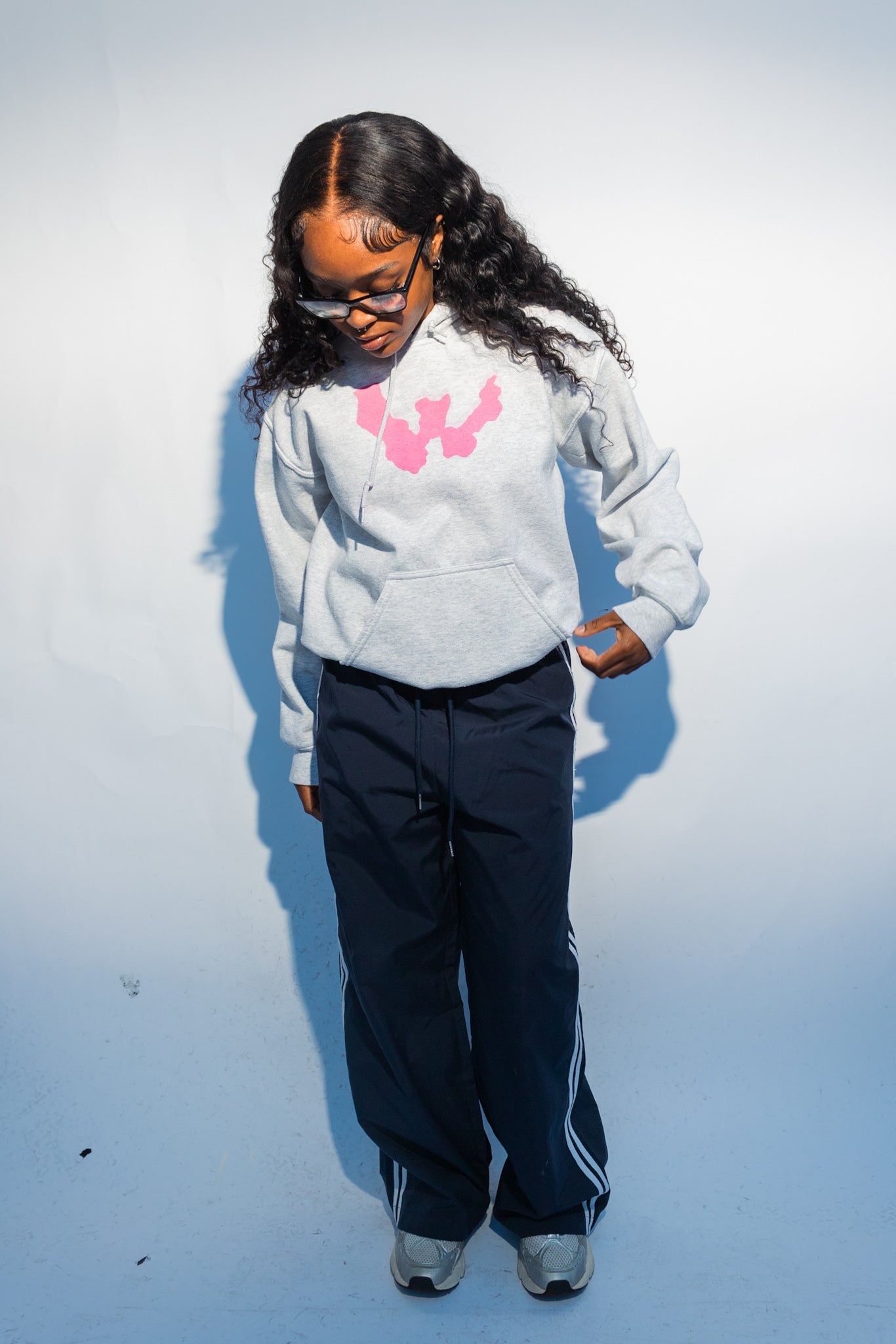WAR FOR HD PINK LOGO HOODIE (Women’s)