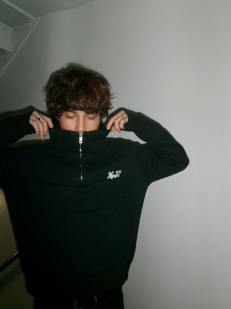 WAR FOR HD / QUARTER-ZIP SWEATER (UNISEX)