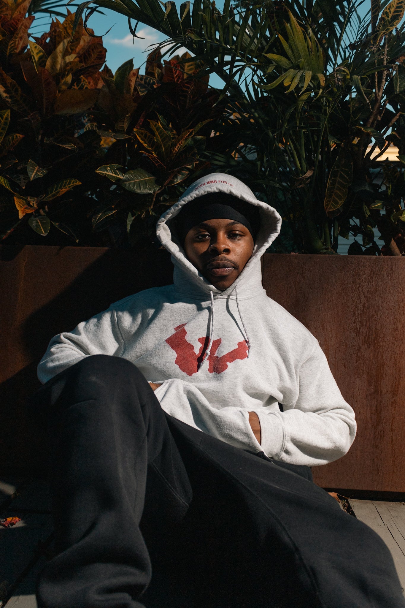 WAR FOR HD RED LOGO HOODIE (Men’s)