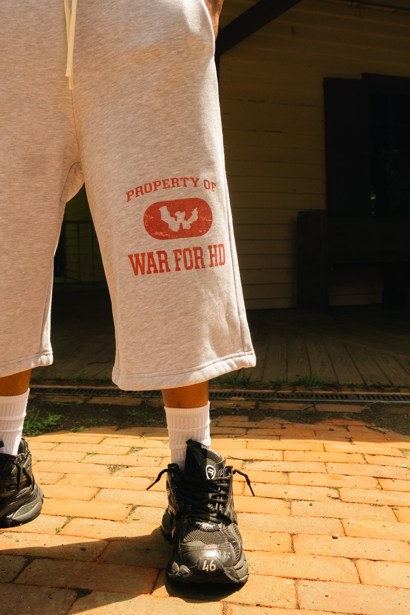 War For HD Victory Red 3/4 Shorts