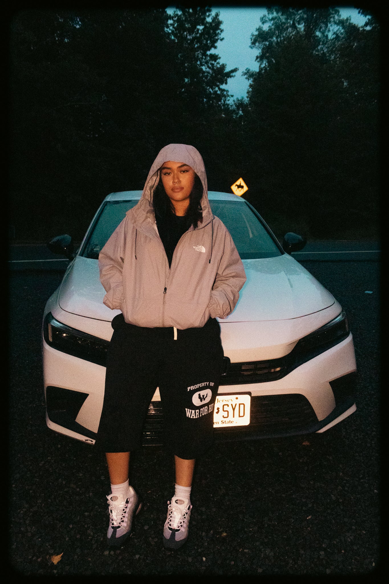 War For HD Shadow Black 3/4 Shorts