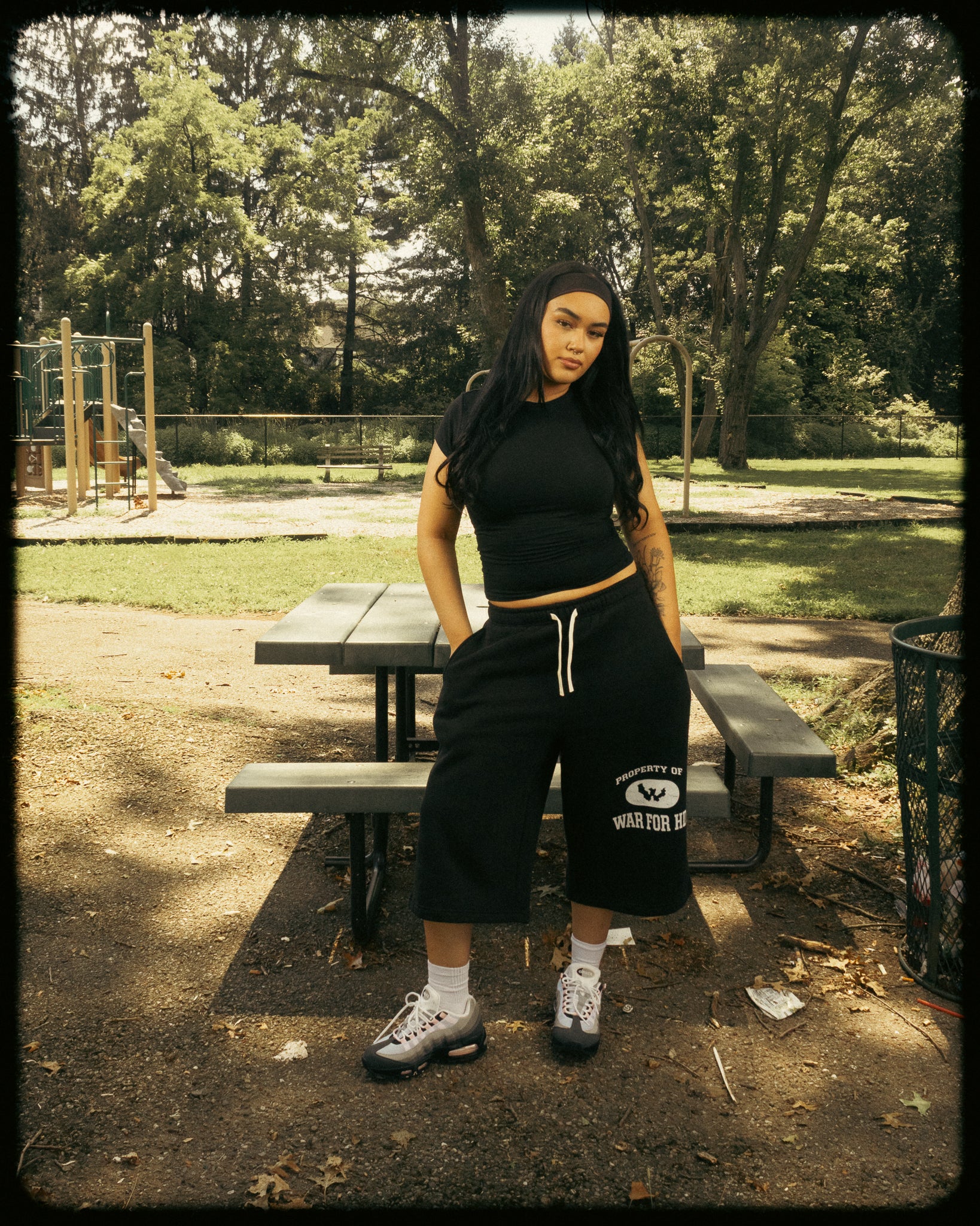 War For HD Shadow Black 3/4 Shorts