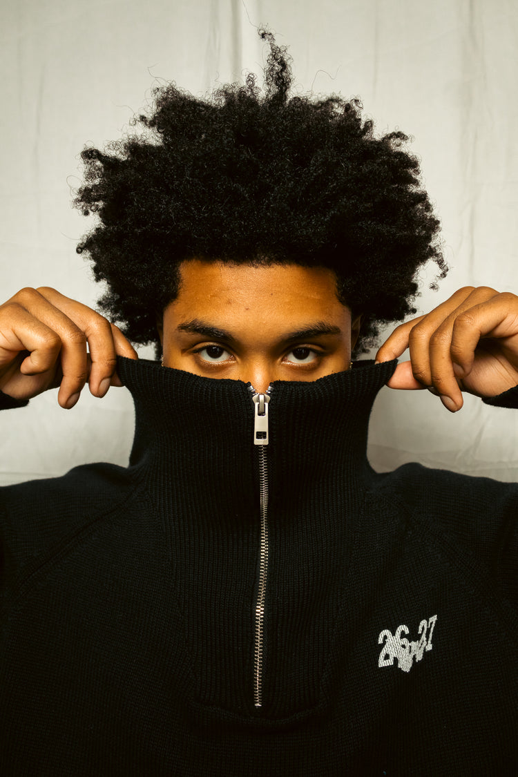 WAR FOR HD / QUARTER-ZIP SWEATER (UNISEX)