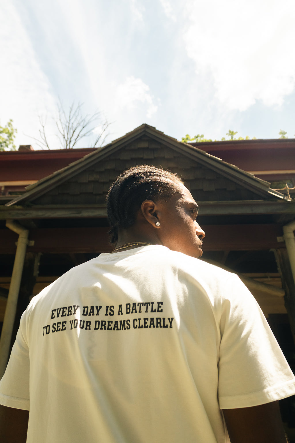 War For HD Black Box logo Crew Neck Cotton T-Shirt